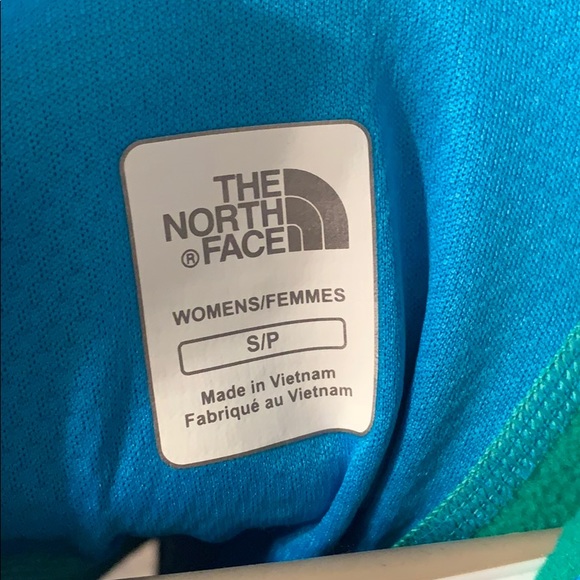 Northface pull over - Picture 5 of 5